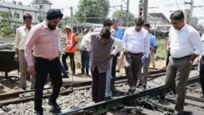 Mumbai Harbour Line trains running late after two derailments