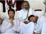 Adhyayan visits Guruji Sri Sri Ravishankar with his father