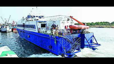 L’dweep-M’luru boat service resumes