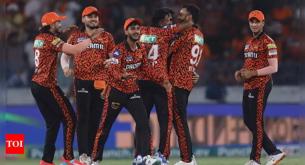 Narrowest win & most sixes in an innings: Records set during Sunrisers Hyderabad vs Rajasthan Royals IPL thriller – Times of India