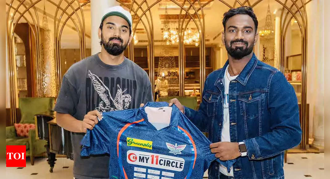 Watch: KL Rahul meets hardcore LSG fan | Cricket News – Times of India