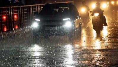 Bengalureans rejoice as rains arrive after five months