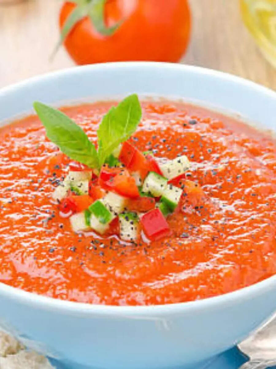 3 Step Cold Traditional Gazpacho Soup For Summer Afternoons | Times Now