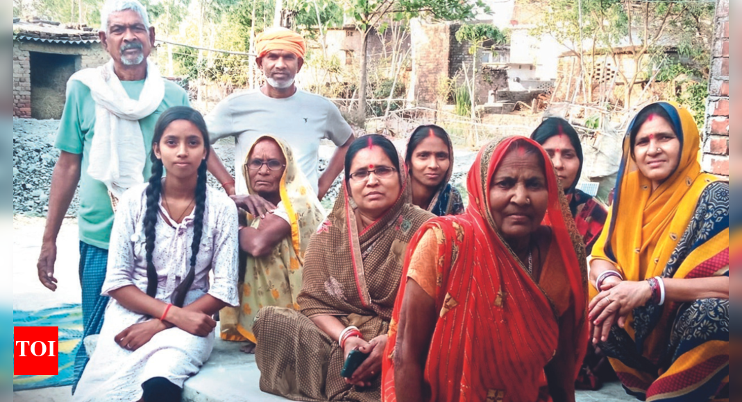 A tale of 'nowhere people' | India News - Vimarsana News