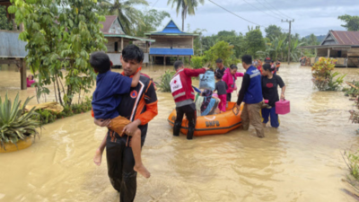 Houses destroyed, roads damaged in Indonesian floods, landslides; at ...