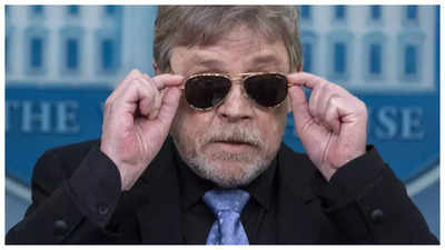 'Star Wars' actor Mark Hamill drops by White House for a visit with 'Joe-bi-Wan Kenobi'