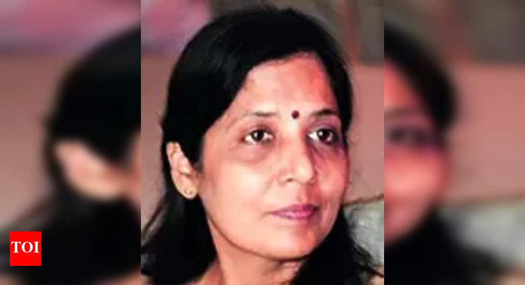 AAP: Sunita Kejriwal among AAP’s 40 star campaigners for Delhi and ...