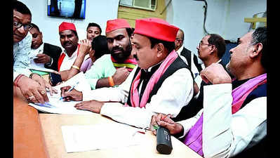 SP candidate assures PDA participation in INDIA govt