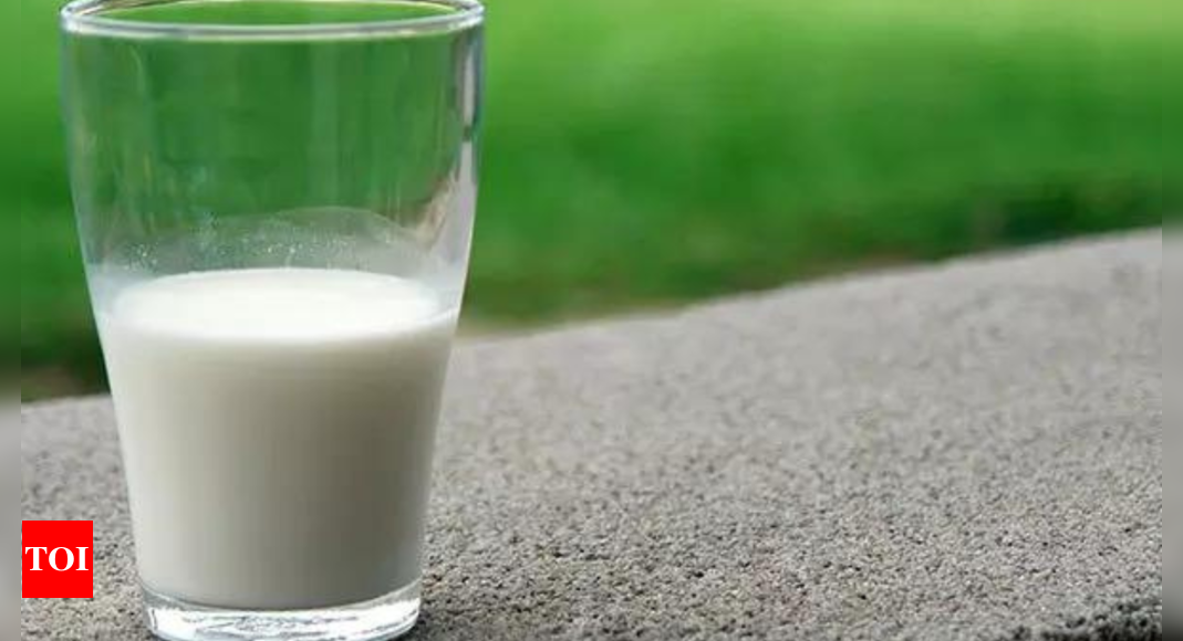 Pakistan: Milk price soars to PKR 210 per litre in Karachi – Times of India