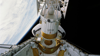 35 years ago: Magellan spacecraft began its journey to Venus after the launch of STS-30