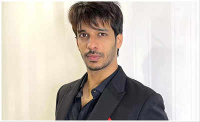 TV actor Shrey Mittal to make his Bollywood debut in Operation AMG