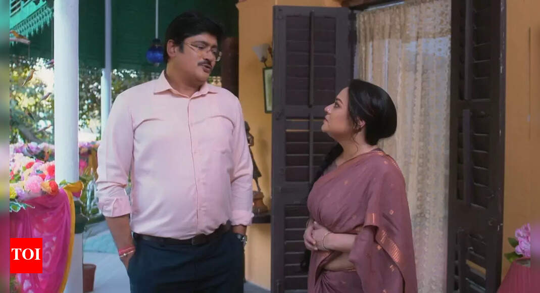 Roshnai: Prakash informs Sudarshana about marriage proposals for Roshnai - Vimarsana News