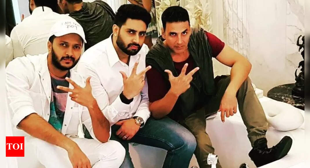 Abhishek Bachchan joins ‘Housefull 5’ team along with Akshay Kumar, Riteish Deshmukh, directed by ‘Dostana’ director Tarun Mansukhani | Hindi Movie News