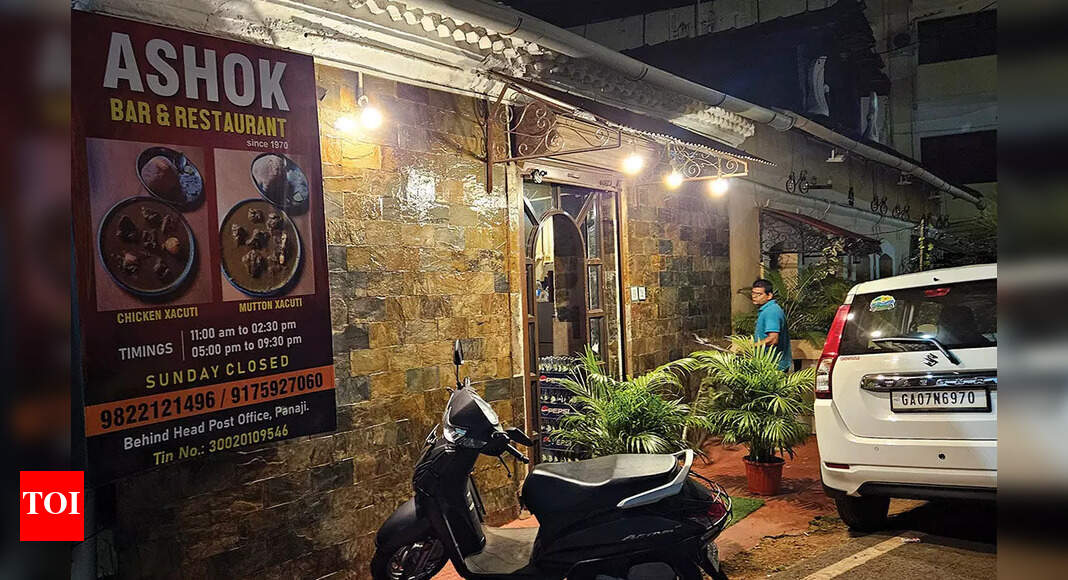At Ashok, the drinks and chats are strong, undiluted and heady | Goa News - Vimarsana News