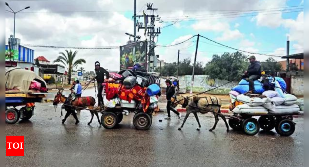 Invasion coming? Israeli military warns 100k in Rafah to evacuate