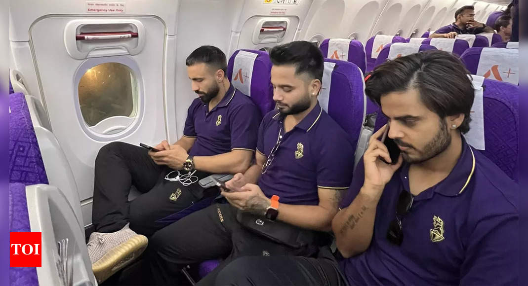 Flight Scare for Kolkata Knight Riders! Charter plane diverted after ‘failed attempt at landing’ | Cricket News – Times of India