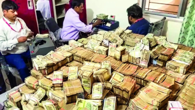 ED arrests Jharkhand minister Alamgir Alam's secretary Sanjeev Lal after Rs 32 crore cash haul