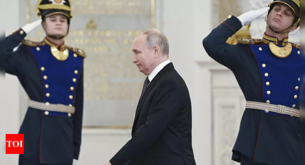 ‘Leading Russia a sacred duty’: Putin takes oath for record fifth presidential term – Times of India
