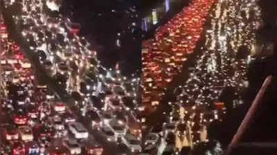 China-like massive traffic jam stuns Hyderabad, cars stuck in kilometres-long queue: Here's why