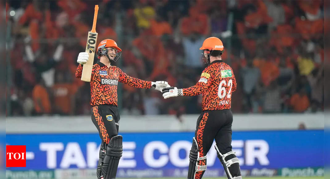 166-run hunted down in mere 45 minutes! Sunrisers Hyderabad onslaught goes to a new high | Cricket News – Times of India