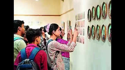 4-day painting exhibition gets underway