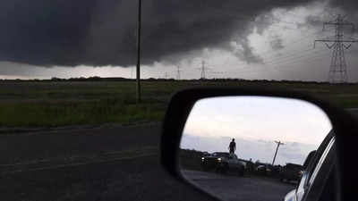 Powerful storms kill 3 as tornadoes tear through central and southeastern US