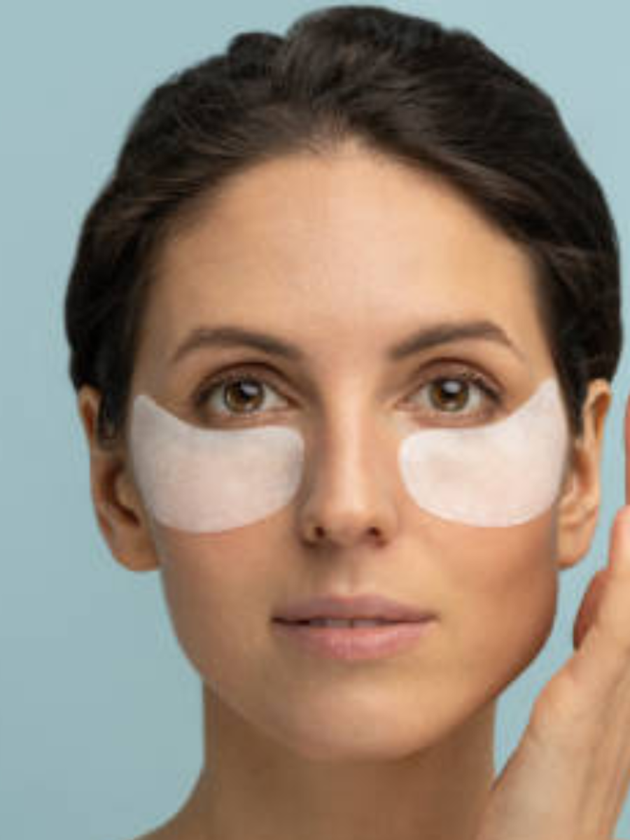  கண்களின் கீழ் உள்ள கருவளையங்களை நீக்கும் வழிகள் 