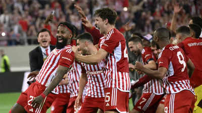History-makers Olympiakos to face Fiorentina in Europa Conference League final