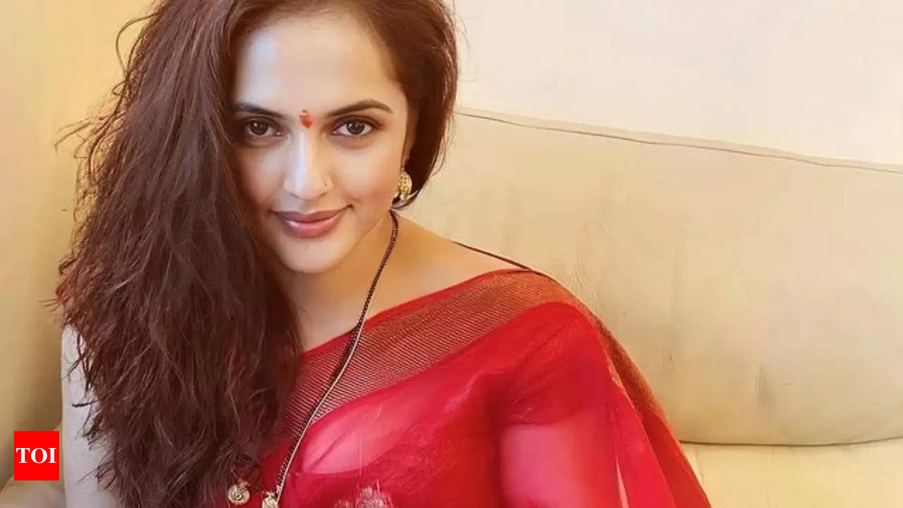 Jyothi Rai Intimate Video: Kannada actress Jyothi Rai lodges cybercrime  complaint following viral intimate videos | - Times of India