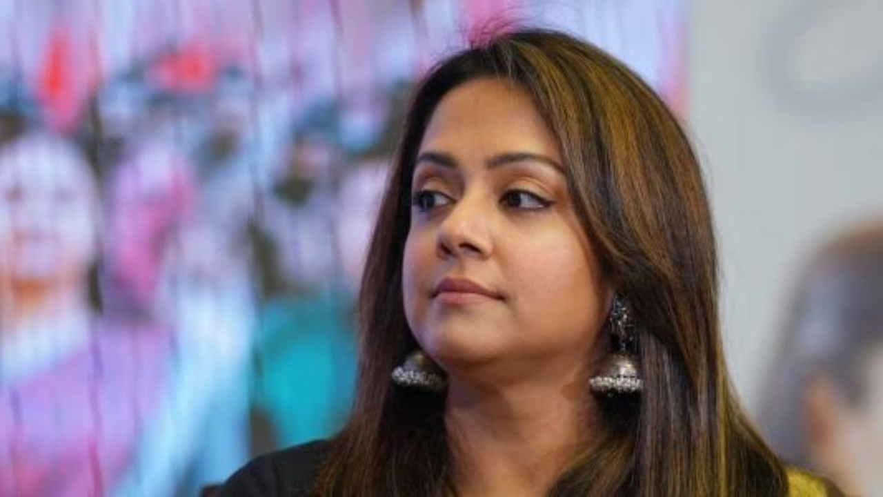 Jyothika reveals people thought she was South Indian and did not offer  films in Bollywood for 27 years | Tamil Movie News - Times of India