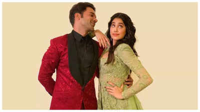 Janhvi Kapoor gives shoutout to 'Mr & Mrs Mahi' co-star Rajkummar Rao's 'Srikanth'