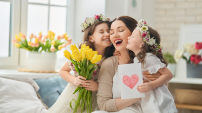 What to Write in a Mother's Day Card: Best Mother's Day Wishes to make your Mom feel special