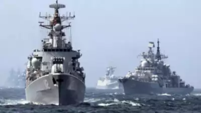 China military says it 'drove away' US destroyer in South China Sea