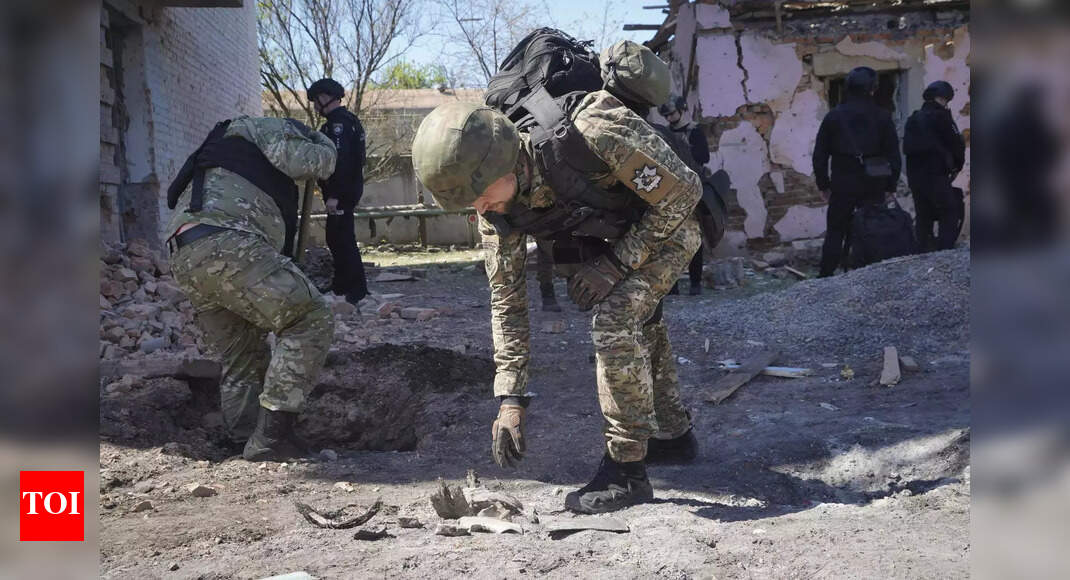 US giving Ukraine $400 million in new military aid - Times of India