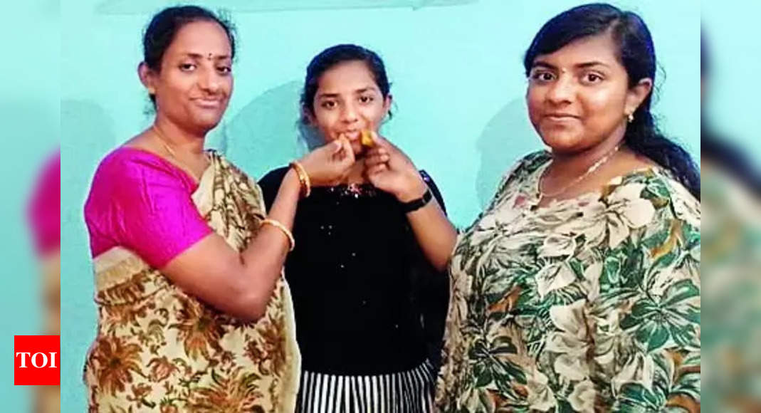 BBMP School Girl: BBMP school girl dreams big from small house, scores ...