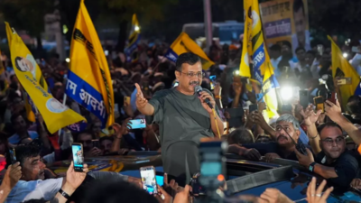 Out on bail, Arvind Kejriwal says 'fighting dictatorship'