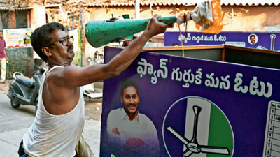 High-decibel campaign for Andhra Pradesh Lok Sabha & Assembly polls ends
