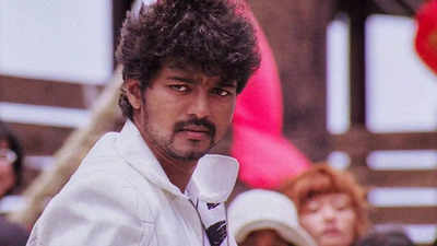 Not 'Villu', fans wish to see THESE films of Thalapathy Vijay's films on the actor's 50th birthday
