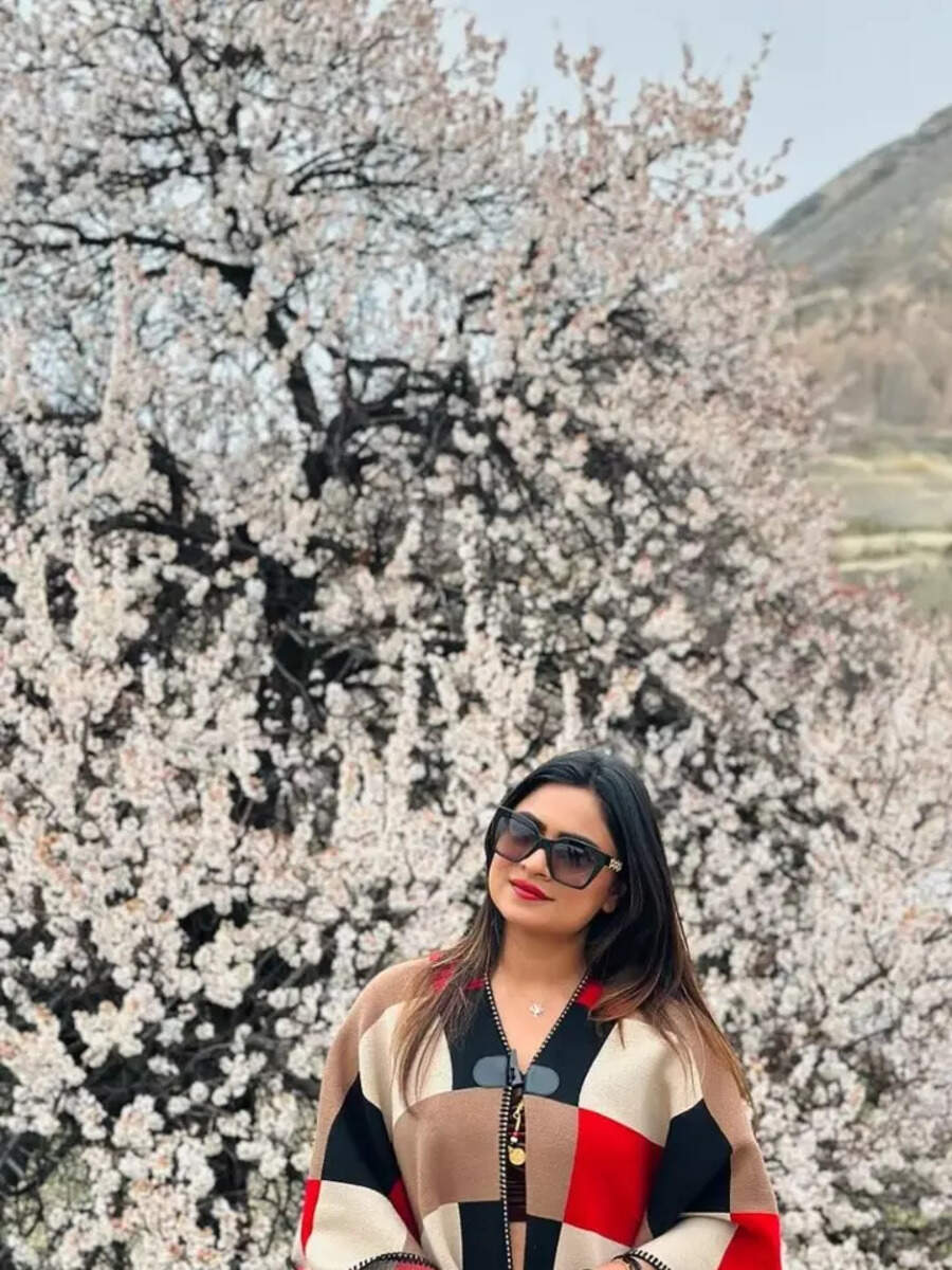 Deepika Das and Deepak’s Romantic Escape to Turkey – The Times of India