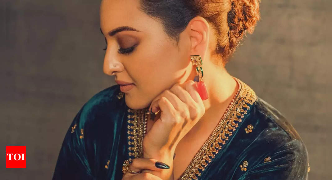 Sonakshi Sinha on her Heeramandi co-stars tying the knot and getting pregnant while filming: ‘I am still not married’ – Times of India