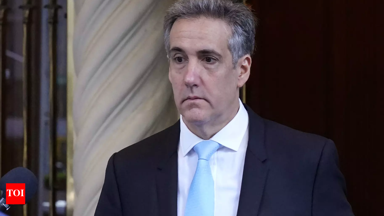 Michael Cohen says he and Trump discussed porn star payment plot at White  House - Times of India