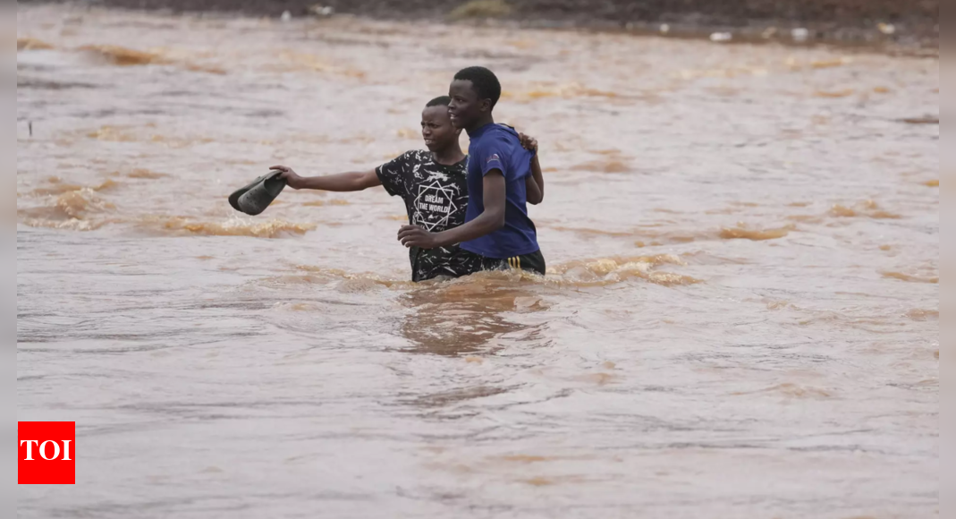 India gives $1m aid to flood-hit Kenya | India News - Times of India