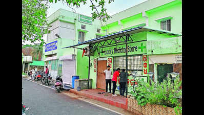 HC stay on eviction of med stores on govt health premises