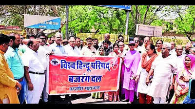 Jain, Hindu groups demand ASI open Adhai Din Ka Jhopra to all