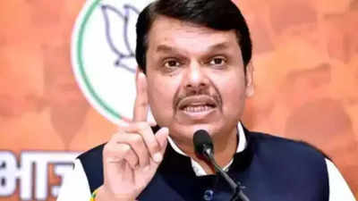 Ex-journalist held for issuing threats to Deputy chief minister Devendra Fadnavis