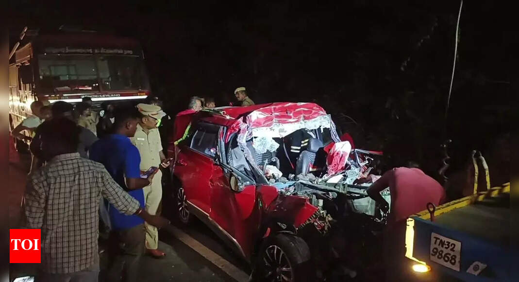 Four die in road accident near Chennai | Chennai News - Times of India