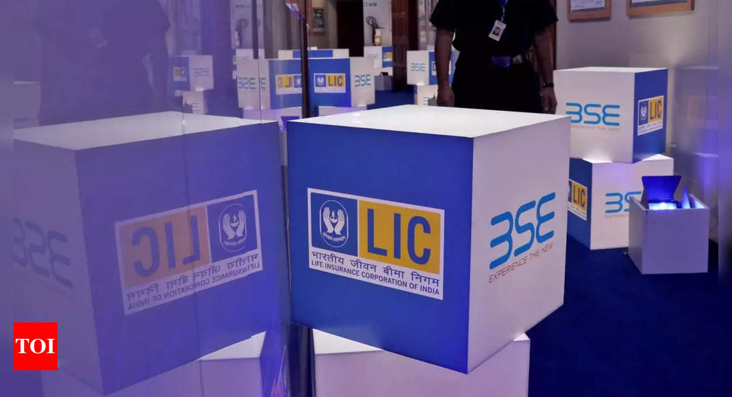 Insurance giant LIC given 3-yr time to achieve 10% public shareholding