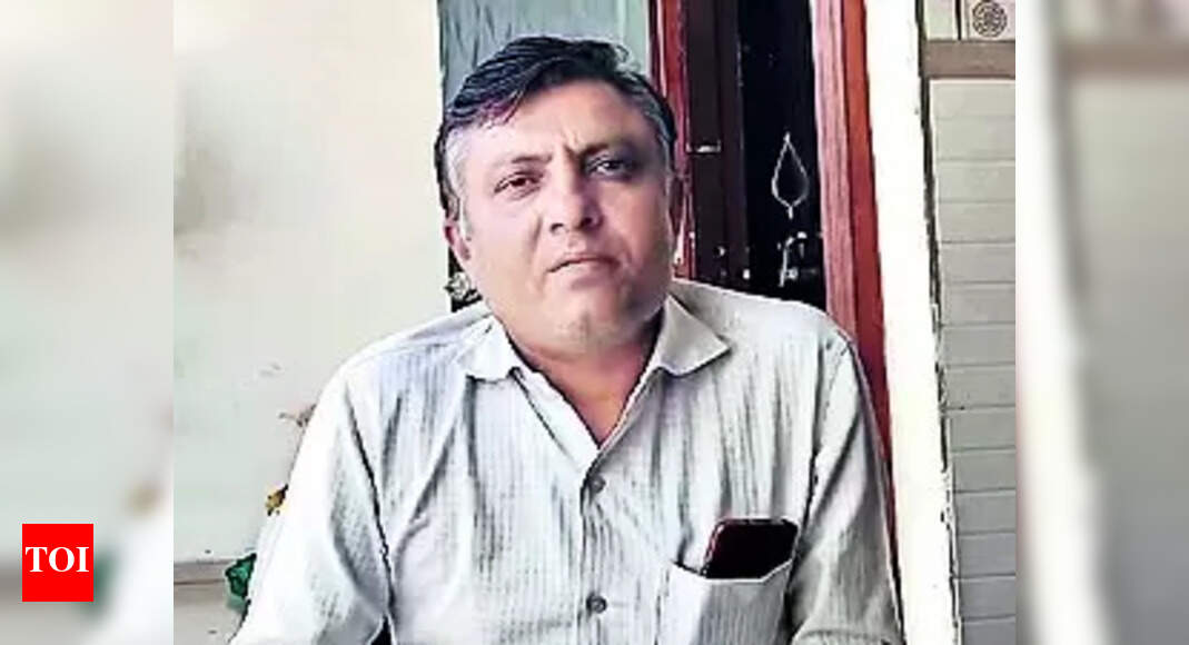 Russia: Hemil's father flying to Russia for compensation | Surat News - Vimarsana News