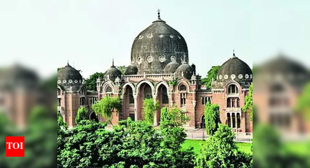 MSU Quota: MSU quota: Student outfit begins protest | Vadodara News - Vimarsana News