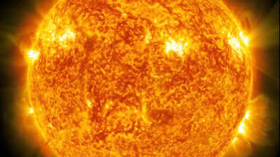 Sun shoots out biggest solar flare in almost 2 decades